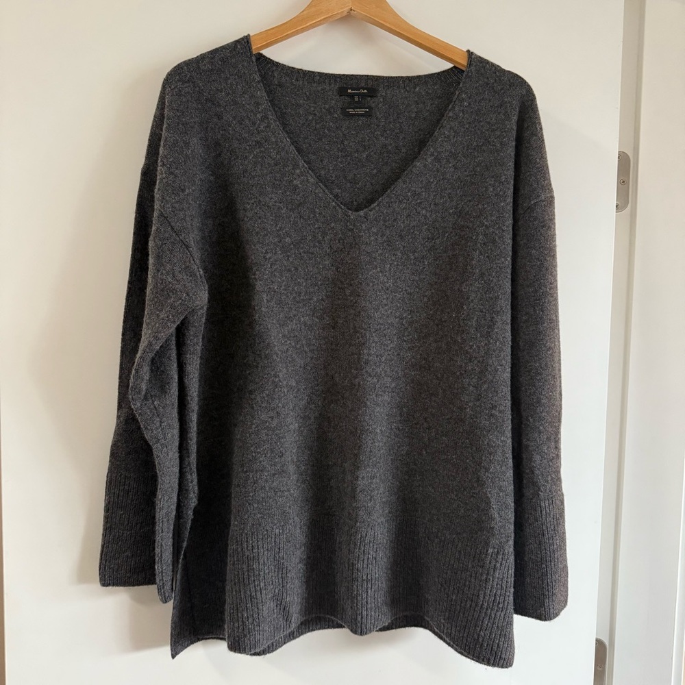 Gray V-Neck Women's wool/cashmere Sweater